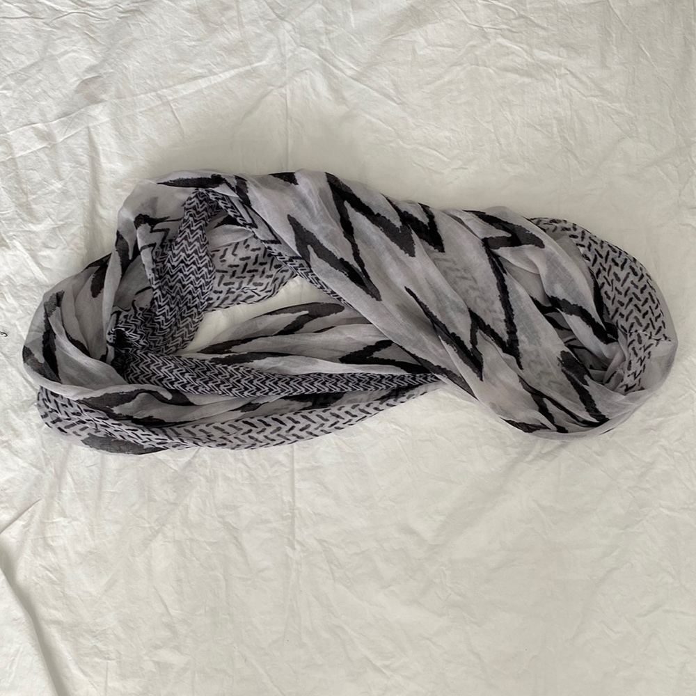 Infinity scarf